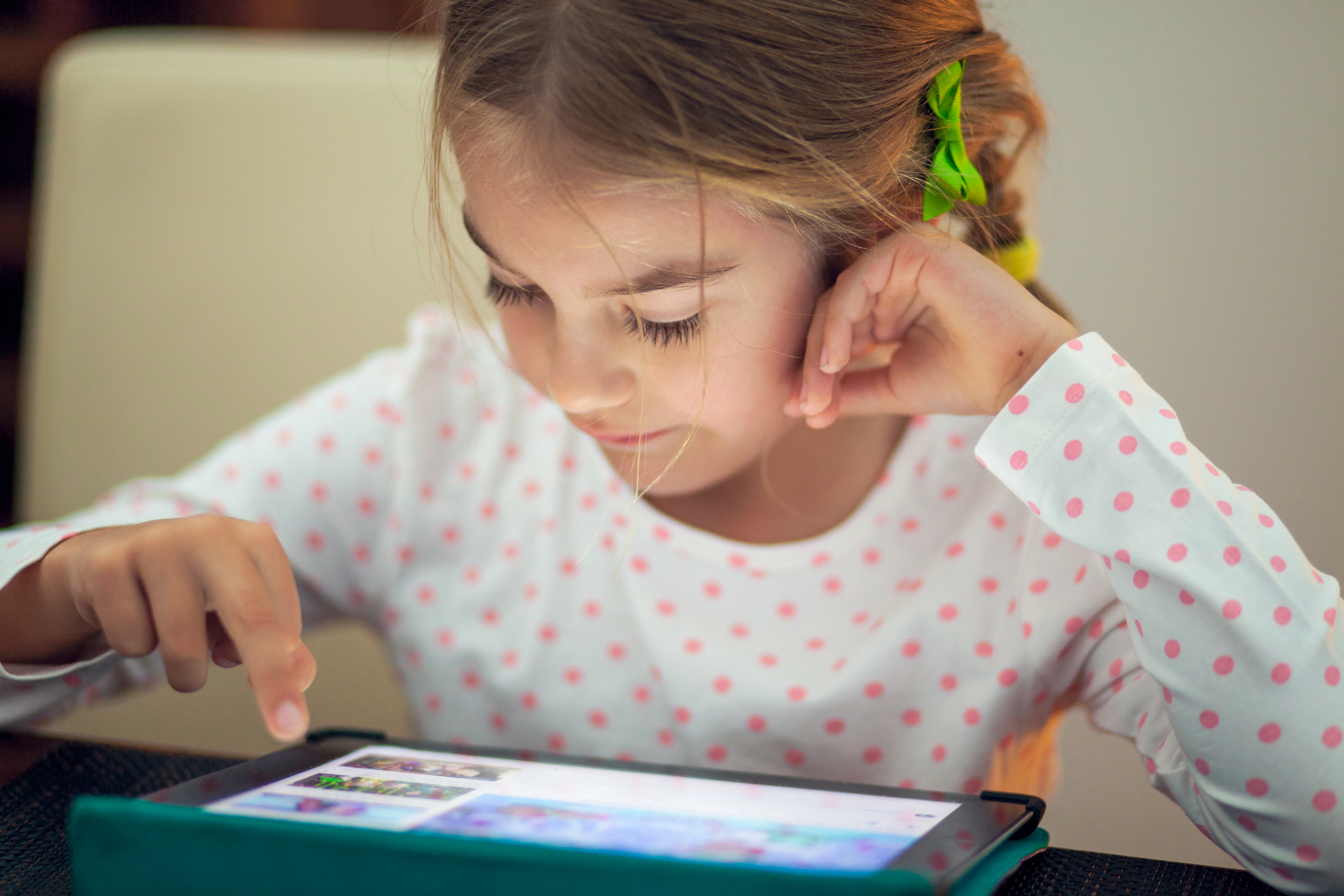 7 Quick Tips to Keep Your Kids Safe Online