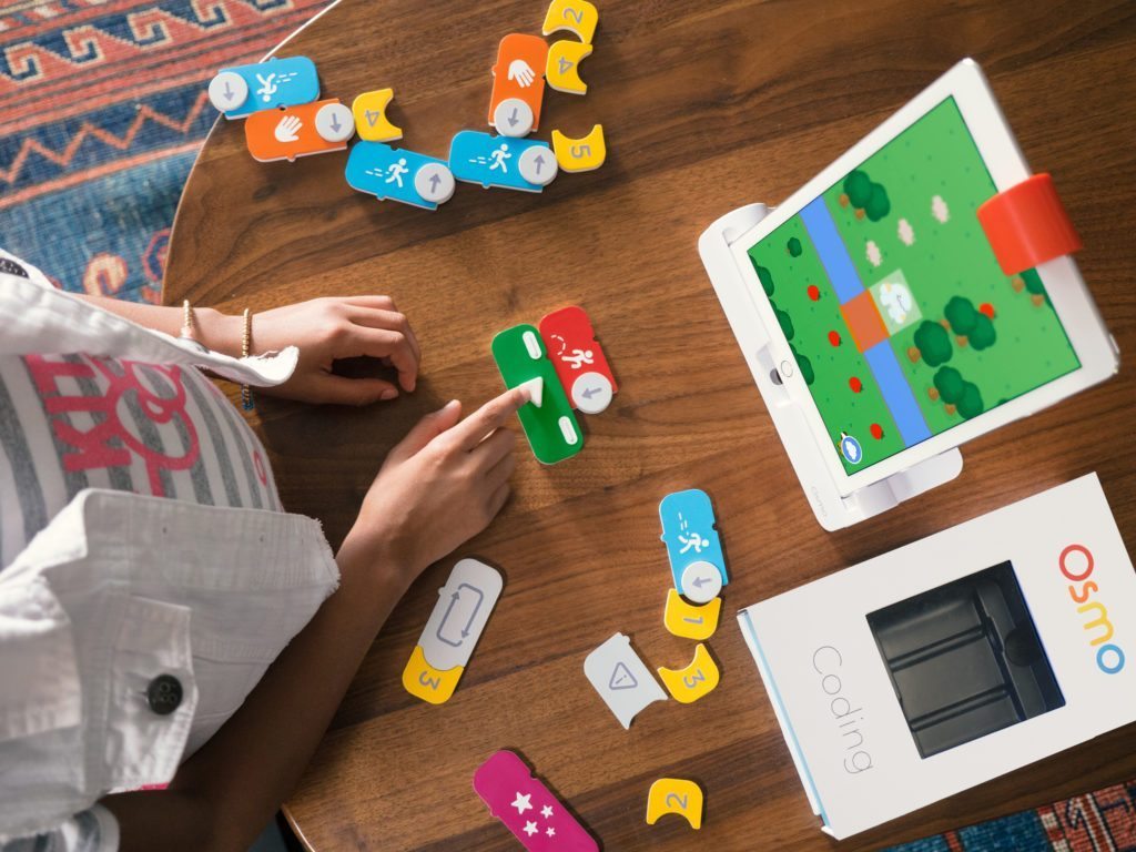 Osmo-Coding-Girl-Overhead-2-1024x768